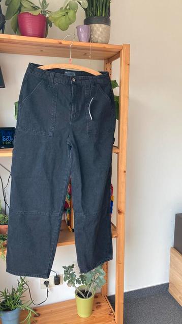 Nieuwe jeansbroek van asos.  disponible aux enchères