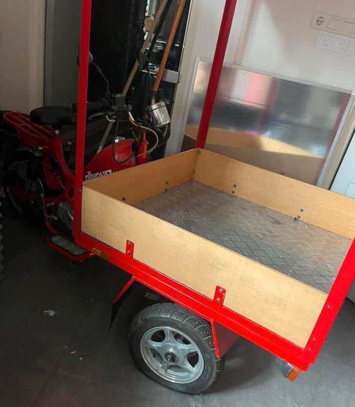 Triporteur bakbrommer cargobike cargo moped nieuwstaat, Fietsen en Brommers, Brommers | Overige merken, Zo goed als nieuw, Ophalen of Verzenden