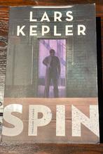 Lars Kepler - Spin, Boeken, Thrillers, Scandinavië, Ophalen of Verzenden, Zo goed als nieuw, Lars Kepler
