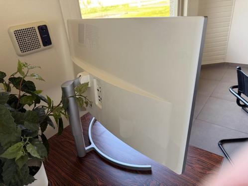 Widescreen display, Computers en Software, Monitoren, Zo goed als nieuw, 60 Hz of minder, USB-C, Ultrawide, IPS, Quad HD (2K)