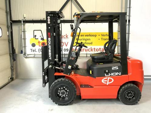 EP EFL252 Li-Ion met een hefhoogte van 4,8 meter, Articles professionnels, Machines & Construction | Chariots élévateurs & Transport interne