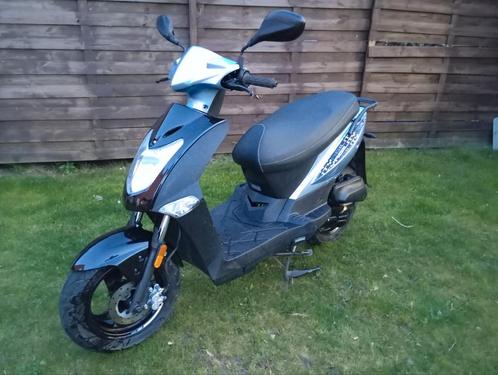 A klasse kymco 2024 en 1185km!! Zonder rijbewijs rijden, Fietsen en Brommers, Scooters | Kymco, Zo goed als nieuw, Agility, Klasse A (25 km/u)