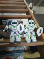 2 robots met blasters, Ophalen of Verzenden, Gebruikt