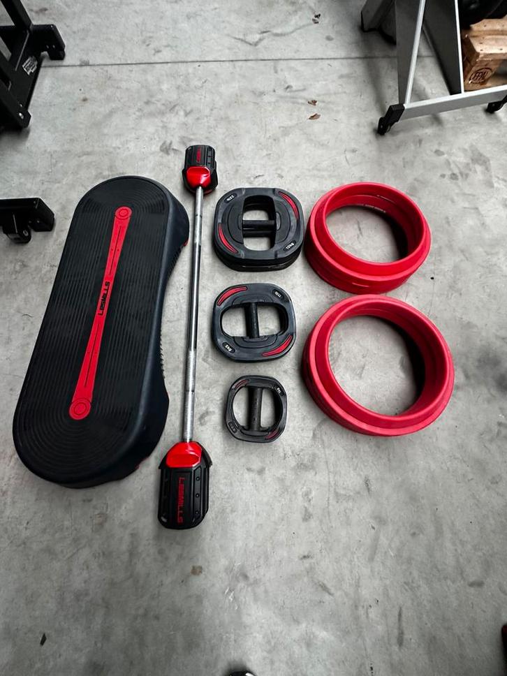 Les Mills Smartbar 2x10kg ,2x5kg ,2x1kg + Les Mills Step, Sport en Fitness, Fitnessmaterialen, Gebruikt, Overige typen, Ophalen