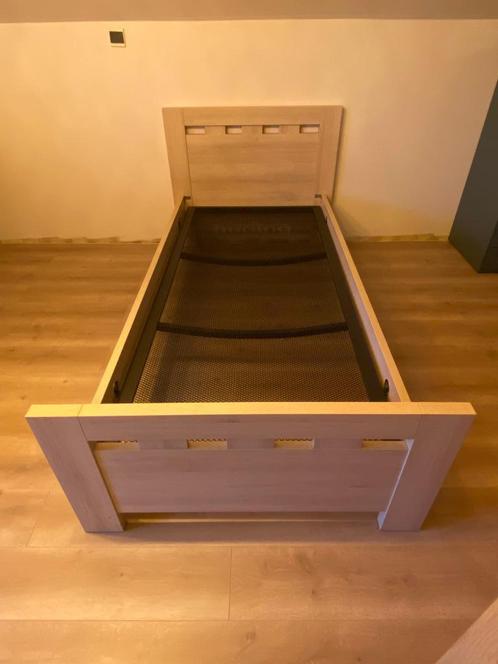 1 Persoonsbed, Huis en Inrichting, Slaapkamer | Bedden, Zo goed als nieuw, Eenpersoons, 100 cm, 210 cm, Overige materialen, Overige kleuren