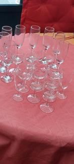 Champagne (cava) wijn glazen, Ophalen of Verzenden, Zo goed als nieuw, Overige typen
