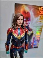 Hot Toys Captain Marvel Deluxe Version 1/6, Verzamelen, Film en Tv, Ophalen of Verzenden, Zo goed als nieuw