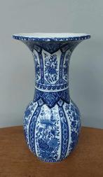 Vase col bleu Delfts Royal Sphinx Petrus Regout Maastricht, Antiquités & Art, Enlèvement ou Envoi