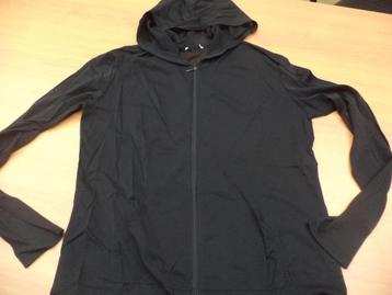 zwarte gilet jas en zwart gilet-bloesje in maat S beschikbaar voor biedingen