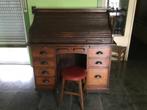 Houten bureel, Ophalen