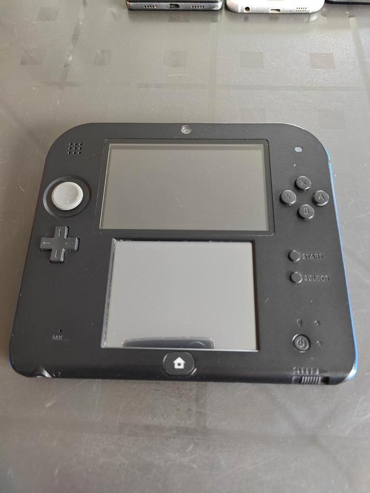 Nintendo 2 DS pour pièces., Games en Spelcomputers, Spelcomputers | Nintendo 2DS en 3DS, Niet werkend, 2DS, Blauw, Ophalen of Verzenden