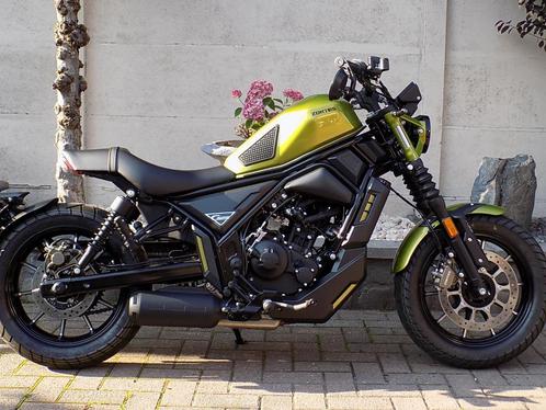 Zontes Chopper 125 C nieuw model cruiser 11KW ! Demo, Motoren, Motoren | Overige merken, Bedrijf, Chopper, 11 kW of minder, 1 cilinder