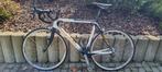 Racefiets van volledig carbon (250 km gelopen), Carbon, 10 tot 15 versnellingen, Heren, Zo goed als nieuw