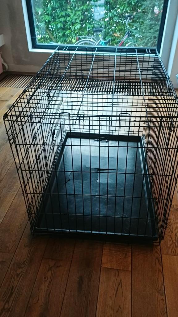 bench hond XL: 106 x 70 x 76 cm (lxbxh), Animaux & Accessoires, Caisses pour chiens, Utilisé, Enlèvement