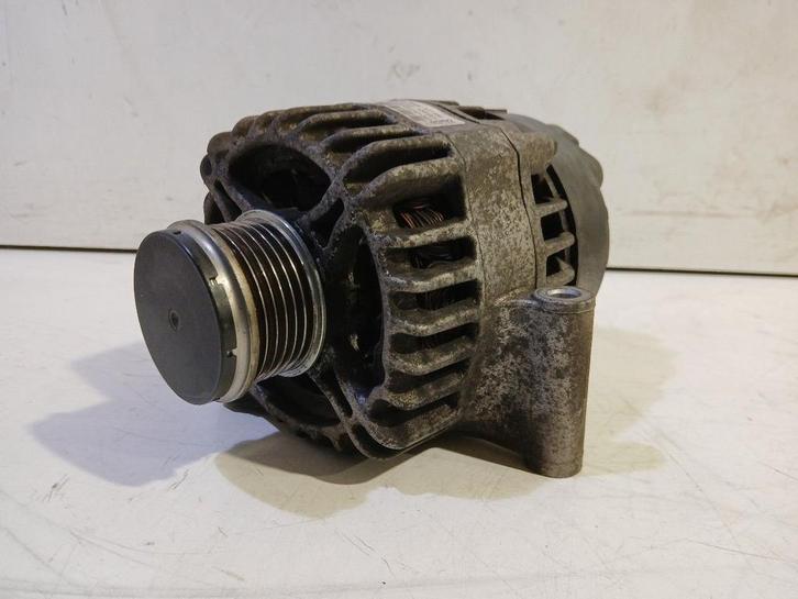 Dynamo Opel Combo, Autos : Pièces & Accessoires, Moteurs & Accessoires, Opel, Utilisé, Origine de la pièce connue, 12 mois de garantie