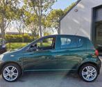 Toyota yaris benzin automatic, Auto's, Automaat, 400 kg, 5 zetels, Particulier