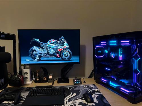 Volledige installatie (pc, toetsenbord, muis), Computers en Software, Desktop Pc's, Zo goed als nieuw, 4 Ghz of meer, SSD, 32 GB