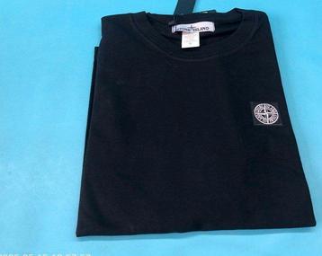 Stone Island T-shirt – Zwart – Maat S
 beschikbaar voor biedingen