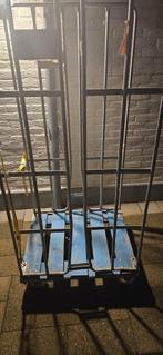 3 Rolcontainers in PERFECTE staat met enkele spanriemen, Ophalen, Gebruikt