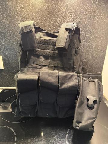 Plate carrier (merkloos) - Airsoft beschikbaar voor biedingen