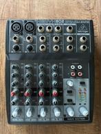 XENYX 802 by BEHRINGER, Enlèvement, Comme neuf, 5 à 10 canaux