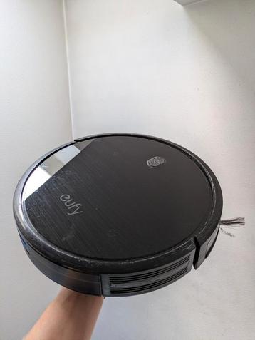 Eufy ROBOVAC 11S Robotstofzuiger. Gebruikt maar werkt nog. beschikbaar voor biedingen