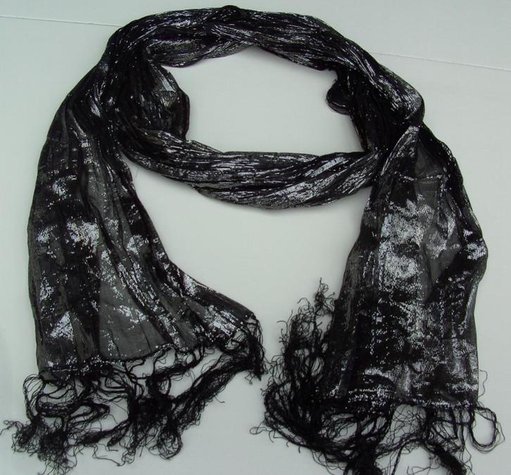 SJAAL ZWART MET GLITTERS IN KREUKELSTOF 160X40 CM Nieuw, Vêtements | Femmes, Bonnets, Écharpes & Gants, Neuf, Écharpe, Enlèvement ou Envoi