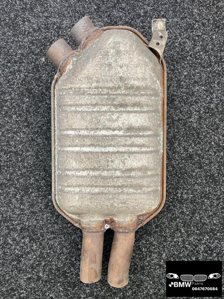 Middendemper Audi S8 4.2 V8 bj 2000, Autos : Pièces & Accessoires, Systèmes d'échappement, Audi, Utilisé, Enlèvement ou Envoi