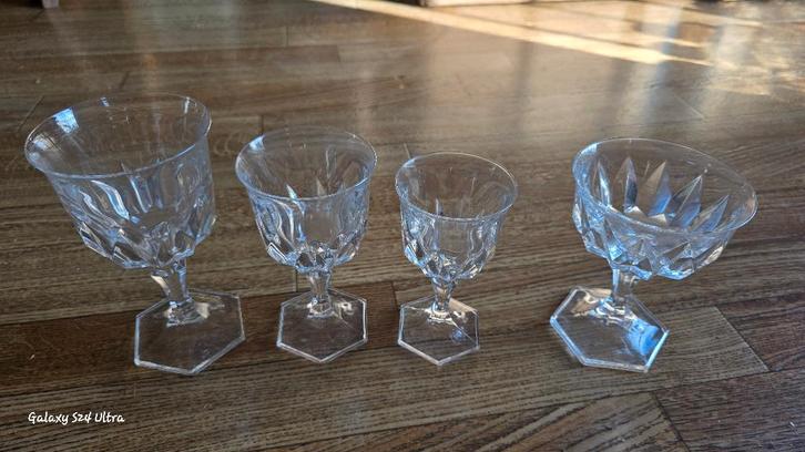 Service en cristal d’Arques – modèle hexagonal - 55 pièces, Antiquités & Art, Antiquités | Verre & Cristal, Enlèvement