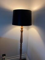 Staande lamp , voetlamp landelijk, Huis en Inrichting, Lampen | Vloerlampen, Ophalen of Verzenden, Zo goed als nieuw