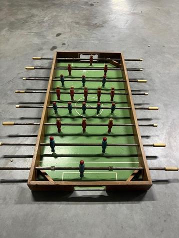 vintage voetbalspel beschikbaar voor biedingen
