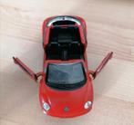 Volkswagen New beetle convertible 2003 Kinsmart, Hobby & Loisirs créatifs, Voitures miniatures | 1:24, Utilisé, Enlèvement ou Envoi