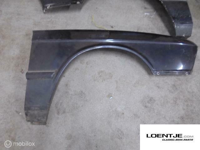 net voorscherm rechts BMW e28 528i 525i 520i 518i m535i etc, Auto-onderdelen, Carrosserie, BMW, Gebruikt, Ophalen of Verzenden