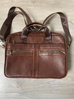 Leren laptoptas, Computers en Software, Laptoptassen, Ophalen, 16 inch, Zo goed als nieuw, Schoudertas