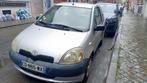 Toyota Yaris 1.3 VVT-i – 2002 – 3 portes – 86ch, Auto's, Toyota, Stof, Grijs, Particulier, Yaris