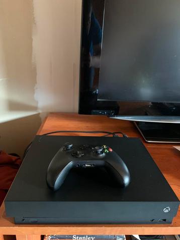 Xbox one x in topstaat prijs bespreekbaar 