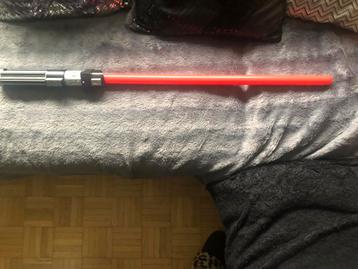Star Wars rood laserzwaard met licht en geluid beschikbaar voor biedingen