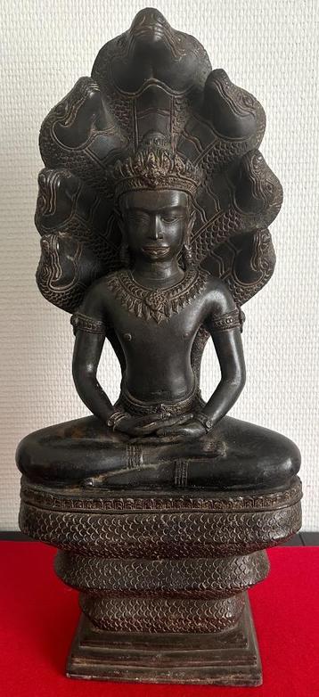 Buddha sur Trone de Serpent en Bronze - 1960 - Cambodge