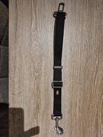 Autogordel hond, Ophalen