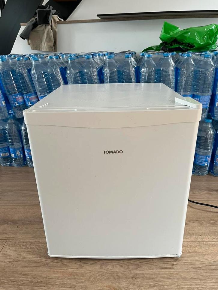 Mini koelkast, Elektronische apparatuur, Vriezers en Diepvrieskisten, Gebruikt, Inbouw, Vrieskast, Minder dan 85 cm, Minder dan 60 cm