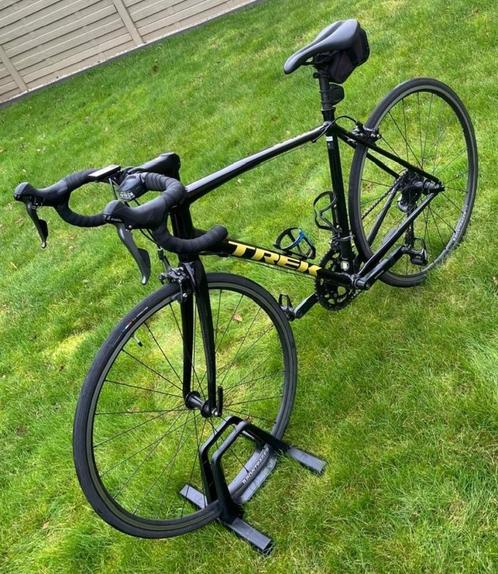 Trek Domane AL 2 - maat 56 - zwart - zo goed als nieuw, Fietsen en Brommers, Fietsen | Racefietsen, Zo goed als nieuw, 15 tot 20 versnellingen