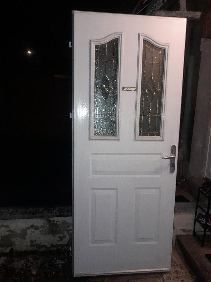 Porte d'entrée et porte de service, Bricolage & Construction, Fenêtres & Moustiquaires, Utilisé, Porte extérieure, 200 à 215 cm