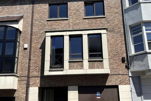 Maison à vendre à Uccle, 4 chambres, Immo, Huizen en Appartementen te koop, Vrijstaande woning, D