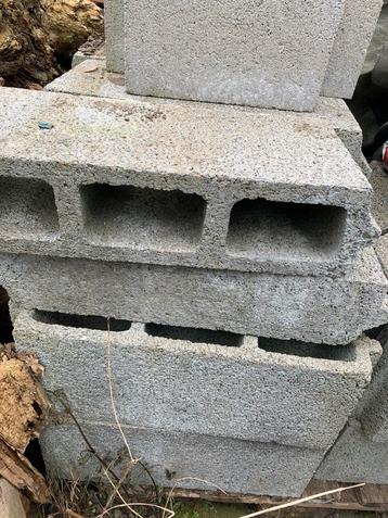 Gewelfpotten  beschikbaar voor biedingen