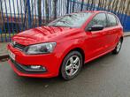 VOLKSWAGEN POLO 1.0i TRENDLINE CLIM/WIELEN, Auto's, Stof, Euro 6, 1055 kg, Bedrijf