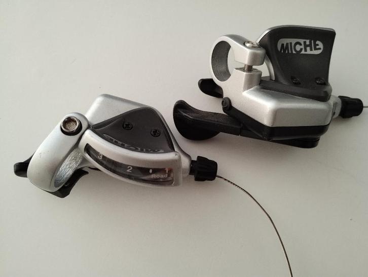 Flatbarshifters en remgrepen voor Campagnolo 9-speed, Fietsen en Brommers, Fietsonderdelen, Nieuw, Derailleur of Ketting, Ophalen of Verzenden