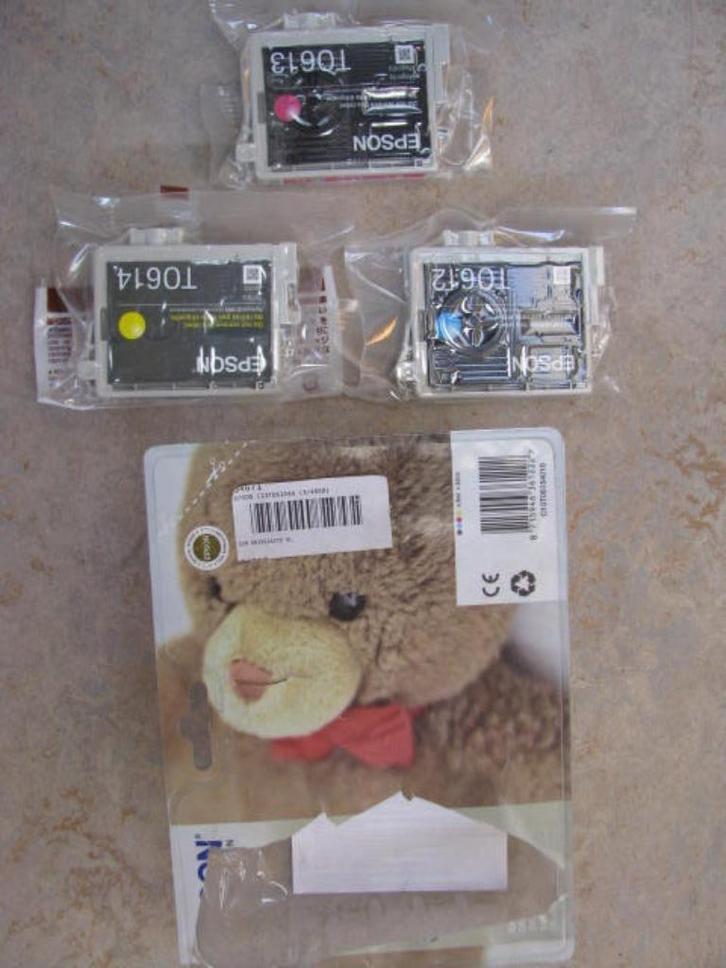 Nog 3 cartridges Epson T0612-T0613-T6014 vaccuum verpaking, Computers en Software, Printerbenodigdheden, Nieuw, Cartridge, Ophalen of Verzenden