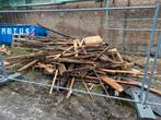 2 stapels afbraak hout., Tuin en Terras, Brandhout, 3 tot 6 m³, Ophalen, Overige houtsoorten