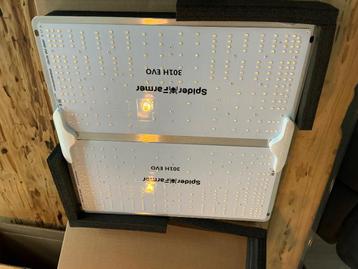 1 x spiderfarmer led groeilamp SF1000EVO in nieuwstaat heeft beschikbaar voor biedingen