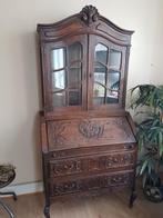 Bureau secrétaire, Ophalen